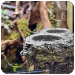 Terarijné závesné krmítko s miskami 23x10x8cm – imitácia skaly