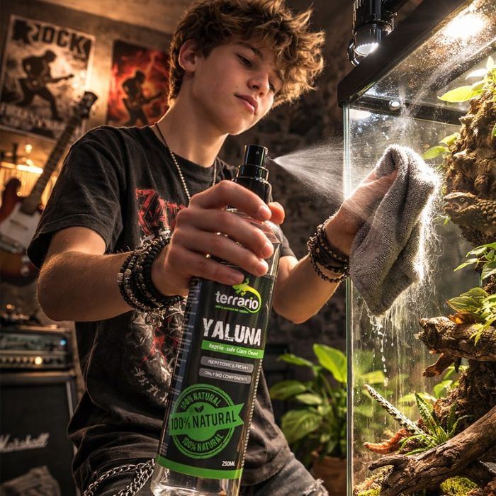 Terrario Yaluna 250 ml – čistič skla a terárií